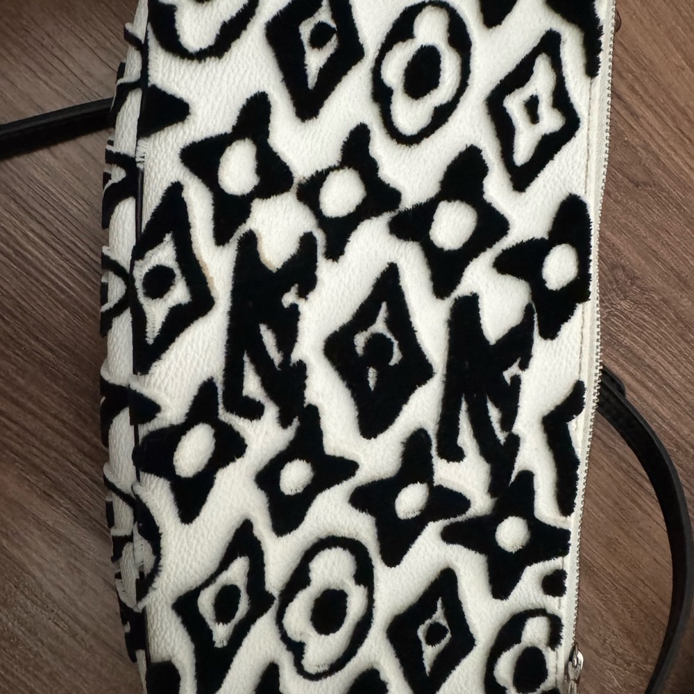 Louis Vuitton x Urs Fischer Limited Edition Pochette Bag